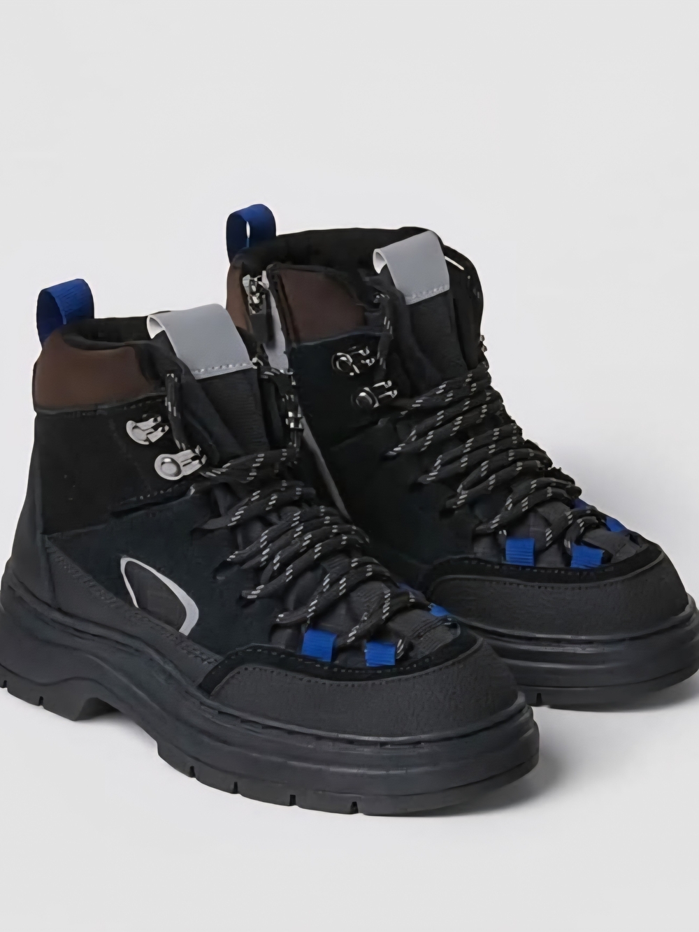 Zara Kids Hiking Boots featuring striking blue lace loops and patterned laces